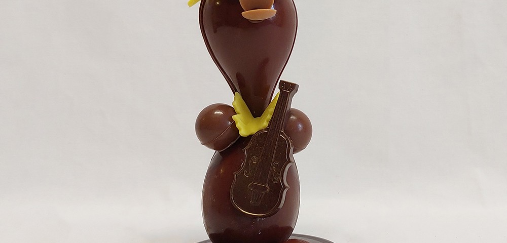 Boulangerie-Chocolaterie-Verjus-Janze-Poussin-violon-Rg659