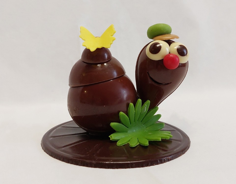 Boulangerie-Chocolaterie-Verjus-Janze-escargot-joyeux-Sq799