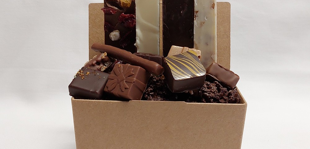 Boulangerie-Chocolaterie-Verjus-Janze-composition-2-chocolat-Qu741