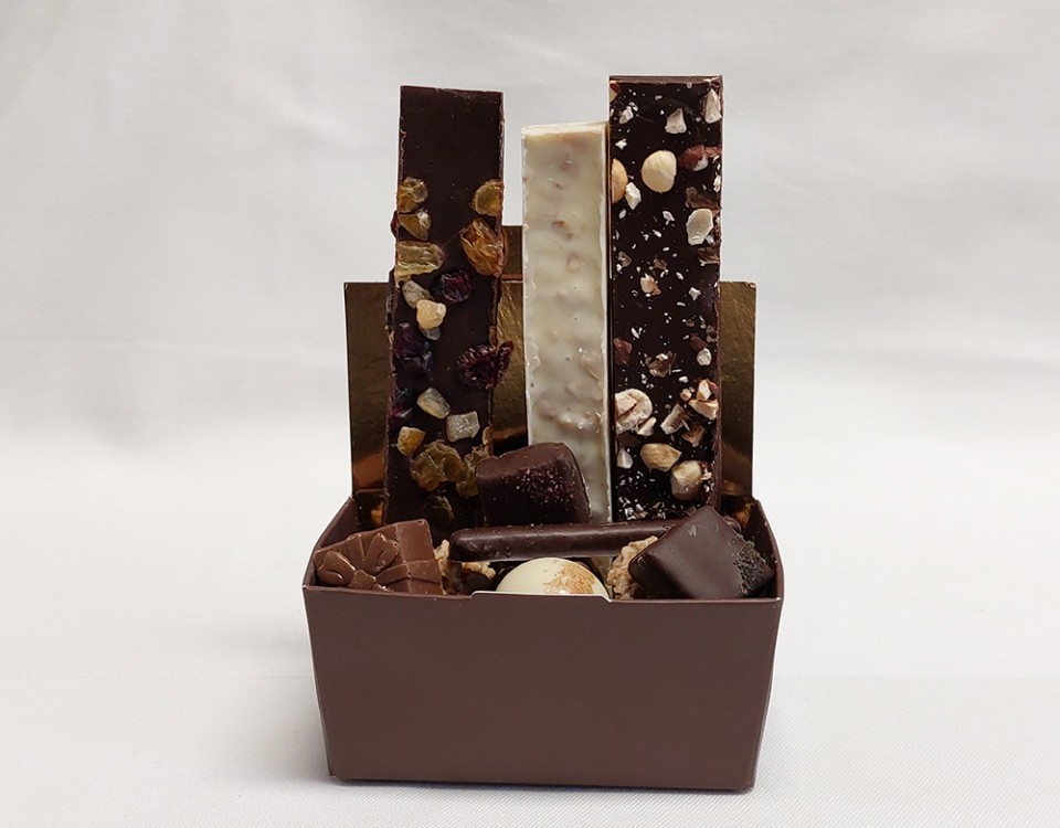 Boulangerie-Chocolaterie-Verjus-Janze-composition-6-chocolat-Yf244