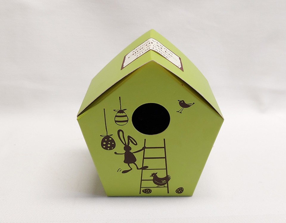 Boulangerie-Chocolaterie-Verjus-Janze-nichoir-vert-paques-chocolat-Df687