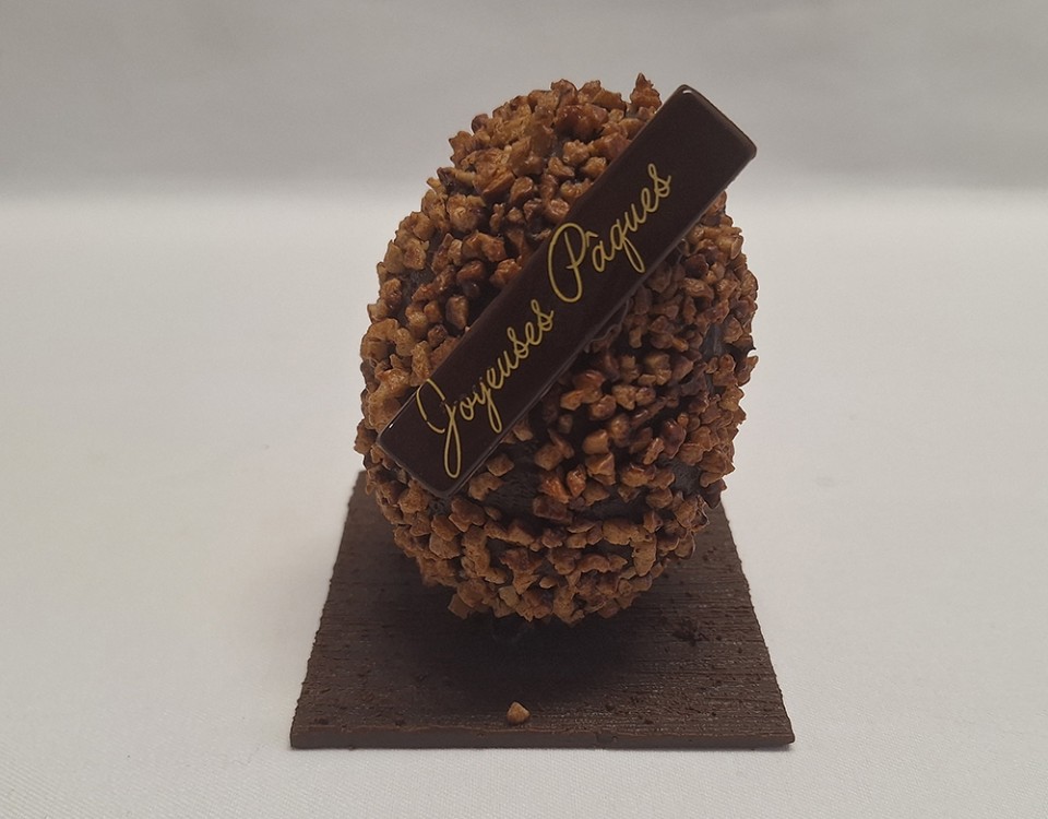Boulangerie-Chocolaterie-Verjus-Janze-oeuf-crunchy-paques-chocolat-Cu247